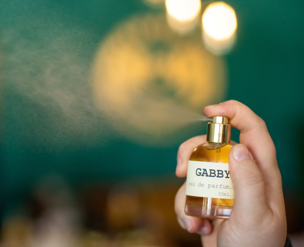 news-1-1 Perfume Mixology Workshop